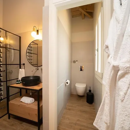 Luxury Seafront Liberty With Pool In Fiskardo