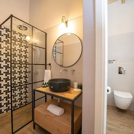 Villa Luxury Seafront Liberty With Pool In Fiskardo