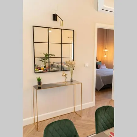 Luxury Seafront Liberty With Pool In Villa Fiskardo